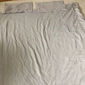 Full size grey duvet